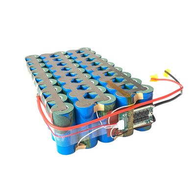 Compact and Lightweight 16V 54Ah Solar Street Light Lithium Battery