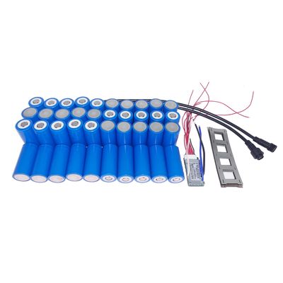 25.6V 60Ah Lifepo4 Solar Street Light Battery Integrated Storage and Control